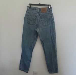 •Levi's• Vintage 550 Light Wash Red Tab